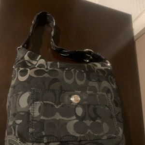Coach Black/Grey Optic Signature Chelsea Woven Hob